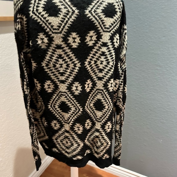 Aztec inspired Elegant Black and Cream Patterned Cardigan. Bohemian. NWOT - Picture 3 of 10